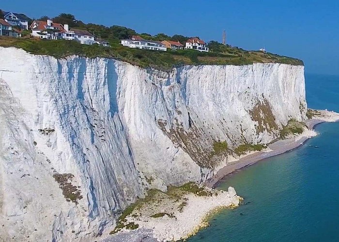 Dover Castle, Canterbury Cathedral & White Cliffs Guided Day Tour from London