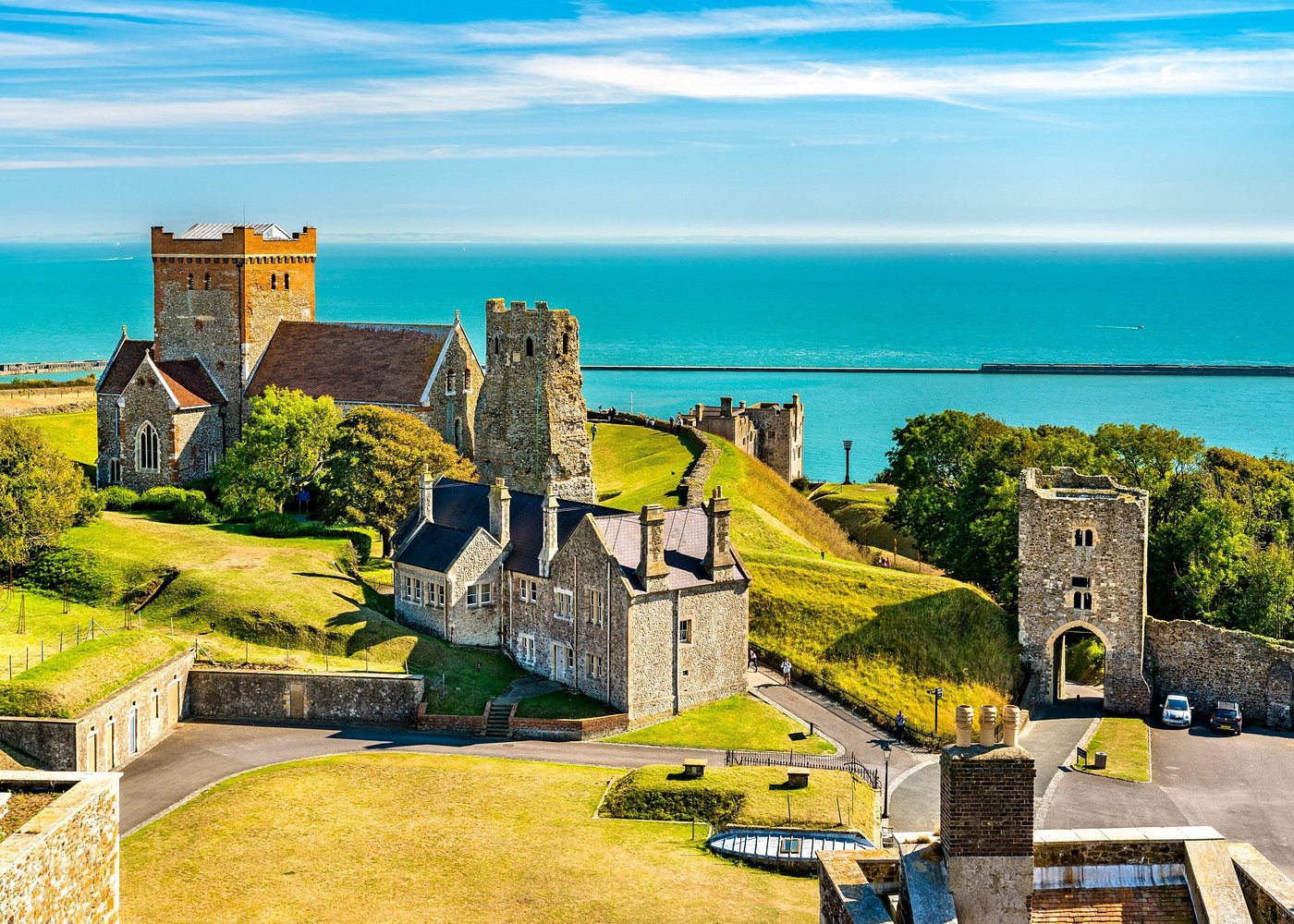 Dover Castle & White Cliffs Private Full-Day Tour from London by Car