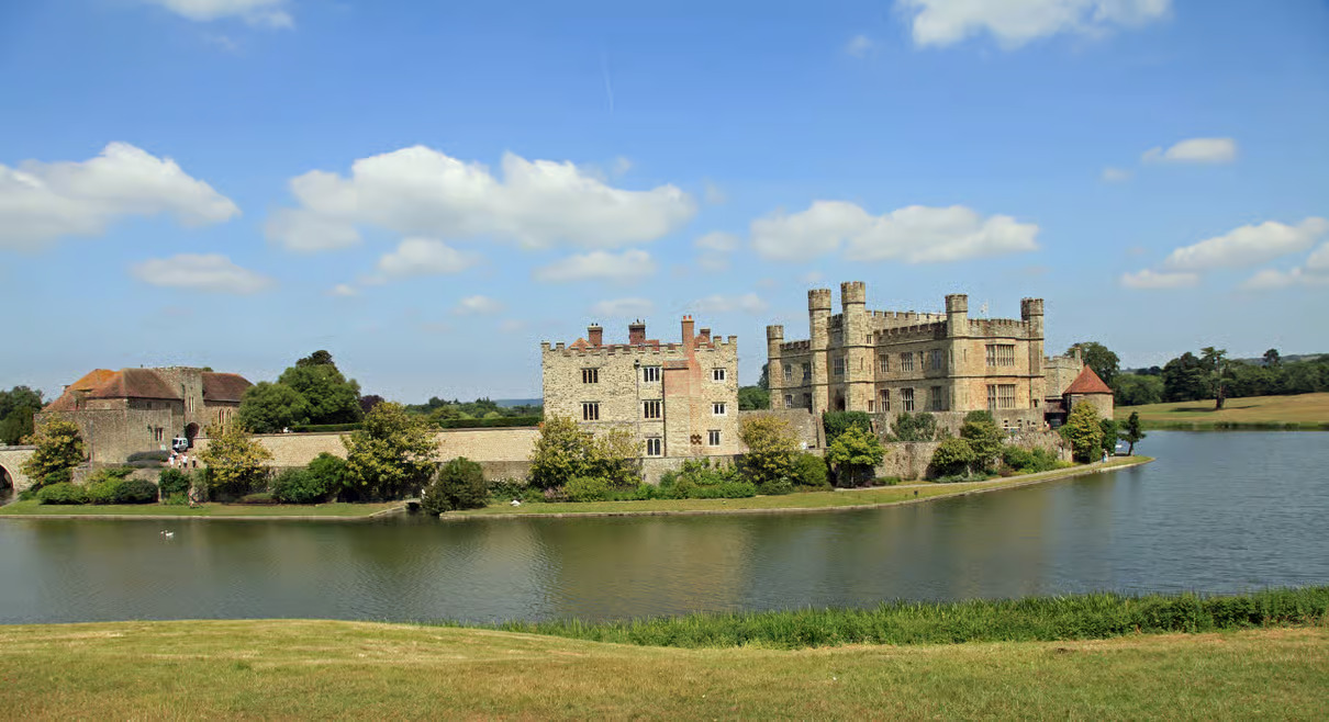 Leeds Castle, Canterbury, Dover & Greenwich Thames Boat Ride — Full-Day from London